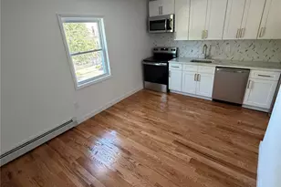 150-53 115th Dr, Jamaica, NY 11434 - Photo 8