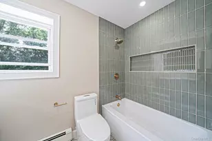 130 Greenbelt Pkwy, Holbrook, NY 11741 - Photo 26