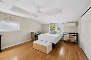32 Carriage Ln, Levittown, NY 11756 - Photo 10