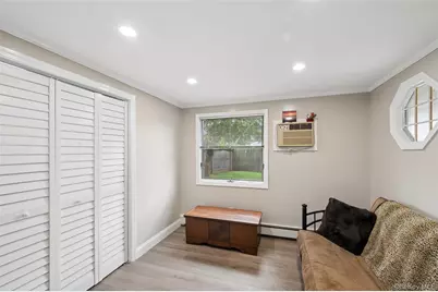 32 Carriage Lane, Levittown, NY 11756 - Photo 8