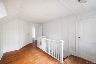 210 Demott Ave, Rockville Centre, NY 11570 - Photo 18