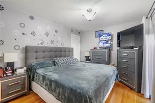 71-37 70th St, Glendale, NY 11385 - Photo 8
