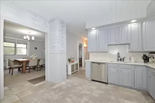 36 Barwick St, Floral Park, NY 11001 - Photo 18