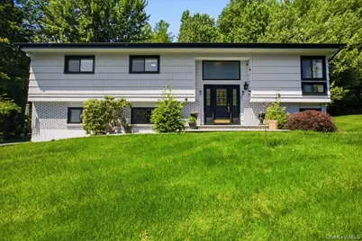 4 Medford Place, Nanuet, NY 10954 - Photo 1