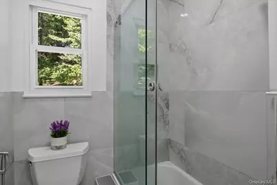 4 Medford Place, Nanuet, NY 10954 - Photo 16