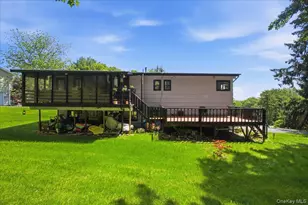 4 Medford Pl, Nanuet, NY 10954 - Photo 24