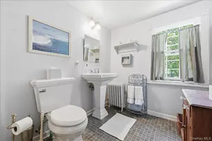 39 Little East Neck Rd S, Babylon, NY 11702 - Photo 30