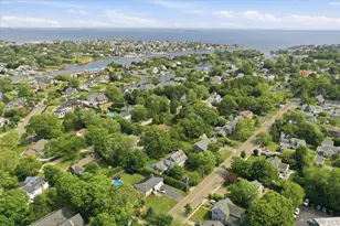 39 Little East Neck Rd S, Babylon, NY 11702 - Photo 42