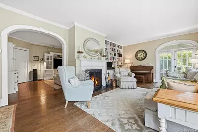 39 Little East Neck Road S, Babylon, NY 11702 - Photo 6