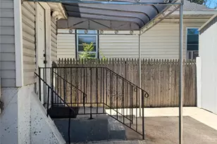 145-27 Guy R Brewer Blvd, Springfield Gardens, NY 11434 - Photo 34