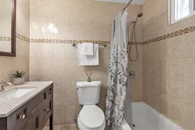 14527 Guy R Brewer Boulevard, Springfield Gardens, NY 11434 - Photo 10