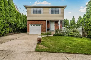 8 8th St, New Hyde Park, NY 11040 - Photo 2