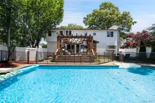 244 Grand Blvd, Massapequa Park, NY 11762 - Photo 8