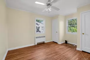 106 Campbell St, New Hyde Park, NY 11040 - Photo 8