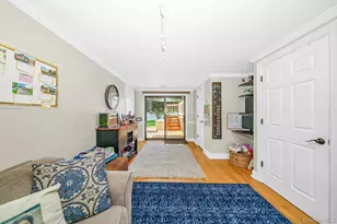 9 Wayne Pl, Commack, NY 11725 - Photo 24