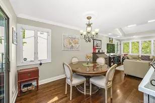 9 Wayne Pl, Commack, NY 11725 - Photo 8