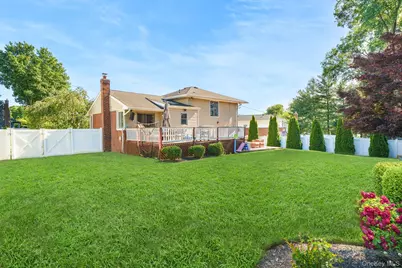 9 Wayne Place, Commack, NY 11725 - Photo 30
