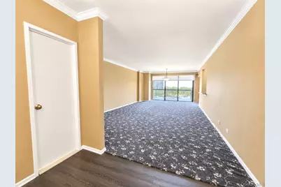 27110 Grand Central Parkway #7K, Floral Park, NY 11005 - Photo 2