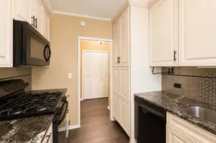 271-10 Grand Central Pkwy, Floral Park, NY 11005 - Photo 12