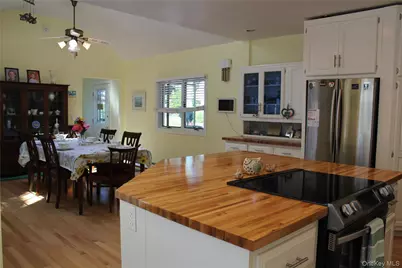 6 Howe Street, Huntington Station, NY 11746 - Photo 6