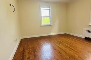35 Lindsey St, Yonkers, NY 10704 - Photo 8