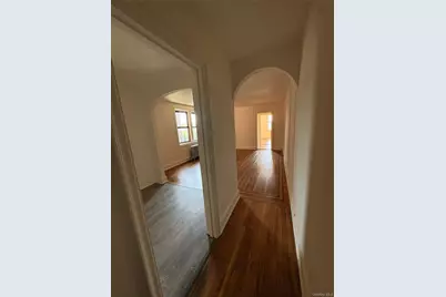 30 Locust Hill Avenue #5K, Yonkers, NY 10701 - Photo 2