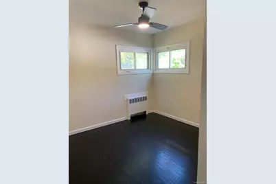 402 Leslie Lane, Uniondale, NY 11553 - Photo 6