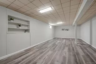 57 Lawrence Rd, Hempstead, NY 11550 - Photo 12