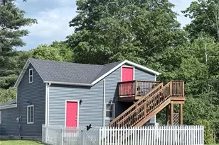 33 Walker St, Middletown, NY 10963 - Photo 2