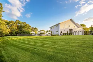 38 Blackberry Ln, Center Moriches, NY 11934 - Photo 40