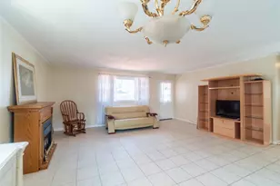 137 Breckenridge Ave, Port Chester, NY 10573 - Photo 6