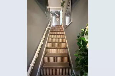 73-96 Springfield Blvd #2nd floor, Oakland Gardens, NY 11364 - Photo 10