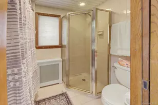 130 Fairfield Ave, Mineola, NY 11501 - Photo 22