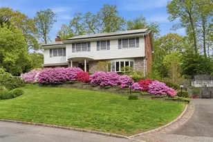 17 Holden Ln, Bayville, NY 11709 - Photo 2