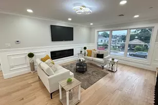 2450 Florin Ct, Bellmore, NY 11710 - Photo 12