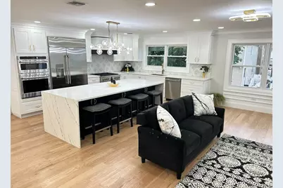 2450 Florin Court, Bellmore, NY 11710 - Photo 16