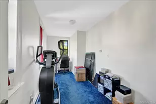 1748 Cross Bronx Expy, Bronx, NY 10472 - Photo 14