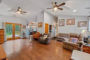 83 Cotter Rd, Highland, NY 12528 - Photo 2