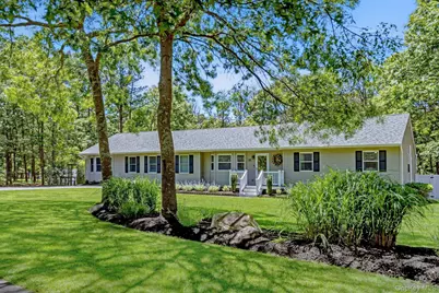 20 Charter Court, Manorville, NY 11949 - Photo 1