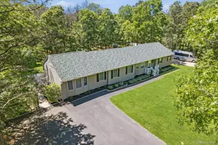 20 Charter Ct, Manorville, NY 11949 - Photo 30