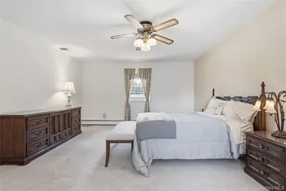 6 Carol Court, East Setauket, NY 11733 - Photo 18