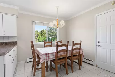 6 Carol Court, East Setauket, NY 11733 - Photo 16