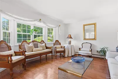 6 Carol Court, East Setauket, NY 11733 - Photo 6