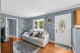 152 Grand Ave, Shirley, NY 11967 - Photo 12