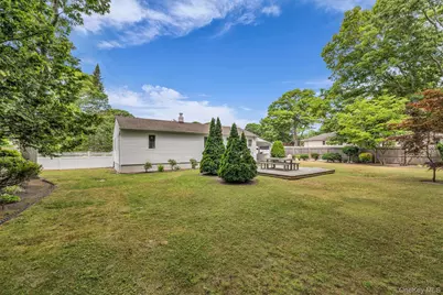 152 Grand Avenue, Shirley, NY 11967 - Photo 2
