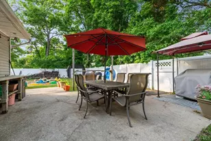 7 Maple Ave, Holbrook, NY 11741 - Photo 32
