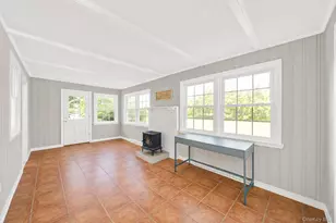 54 Division Ave, West Sayville, NY 11796 - Photo 16