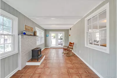 54 Division Avenue, West Sayville, NY 11796 - Photo 18