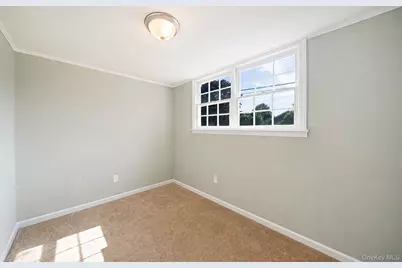 54 Division Avenue, West Sayville, NY 11796 - Photo 24