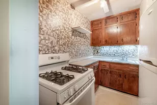 3235 Cambridge Ave, Bronx, NY 10463 - Photo 8